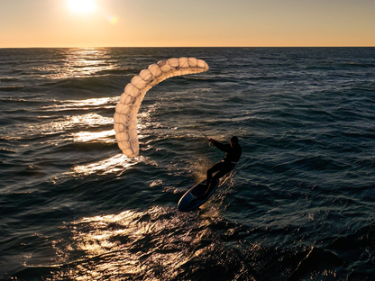 P.T. ParaTow, Triple Seven’s High Performance Parawings - FOILRIDERS SHOP